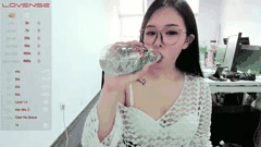 办公室跳蛋狂欢_双视角道具自慰_刺激到高潮喷水的极致私密秀