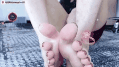 气质女神cecilia主播直播自慰狂欢润滑油涂满蜜穴狂揉道具猛插高潮喷汁