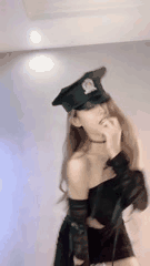 活力四射的顶级美女在快手展现动感舞姿_10