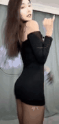 快手小甜甜瑜伽裤热舞合集_性感扭动魅力无限