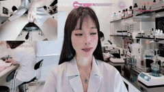 大学生实验室双视角直播_上面假装实验_下面疯狂自慰超刺激_1