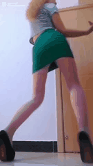快手神农舞娘展现熟女丝袜美腿的诱惑舞蹈_15