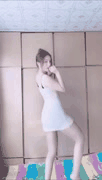 快手雪妹儿瑜伽裤超短裙黑丝袜热舞_魅力摇臀扭胯诱惑_3