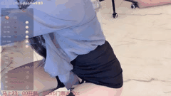 Stripchat高颜值黑丝女神Akiko大长腿诱惑深喉蛋蛋狂野直播让你欲罢不能