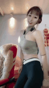 快手热舞_骨感美少女瑜伽裤与皮裤牛仔裤性感摇臀秀