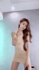 活力四射的顶级美女在快手展现动感舞姿_12