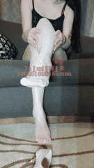 足交爱好者的福音yami主播黑丝玉足精彩合集2_2