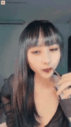 半糖主播蘸点蜜桃酱_极品反差舔屏女神激情模拟做爱