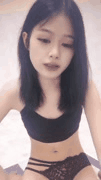 刚成年小美女道具自慰浪叫不停无套猛插内射特写喷汁高潮