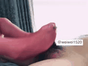 超极品丝足姬薇薇姐的线下足交技术与美腿展示双女多姿势互动_5