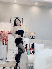 苏老师巨乳主播一对一裸聊合集骚舞诱惑尽显魅力_7