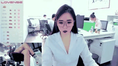 办公室跳蛋狂欢双视角_道具自慰刺激到喷_欲罢不能的极致快感