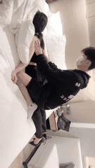 刺激的半糖主播3P双飞合集带闺蜜下海体验紧张快感_3