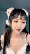 蜜桃酱少女甜蜜诱惑私密直播大秀让你心痒难耐欲罢不能