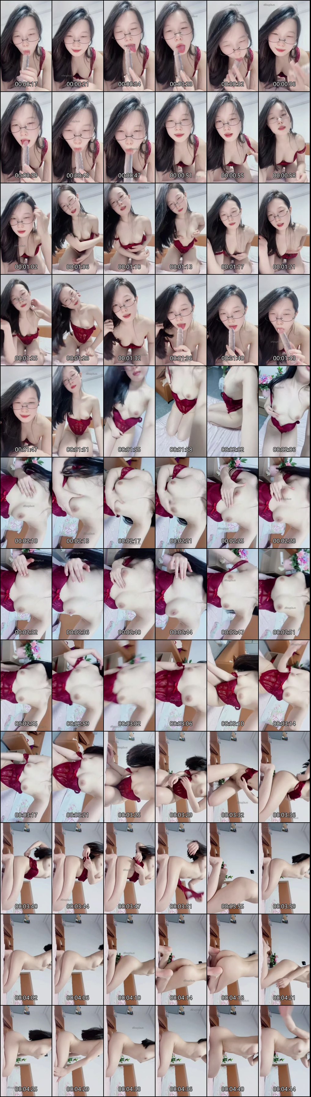 高颜值御姐少妇大尺度私拍福利诱人曲线尽显欲罢不能的极致诱惑