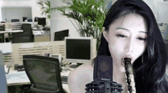 白妖妖化身秘书_升职秘籍竟是床上狂欢与办公室激情