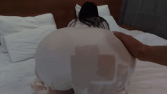 韩国蜜桃臀网红美女野外激情缠绵_情侣户外狂野性爱让人血脉喷张