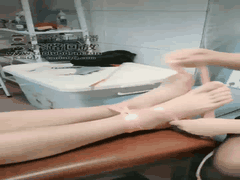 邻居小弟意外上门_昆山馨爷大大热情款待_激情碰撞让人欲罢不能