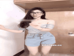 极品福利姬_一只白咩咩_快手裸舞合集_超骚摇摆定制视频13部