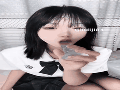 神探狸狸人形玩偶_裸舞自慰露出撒尿啪啪福利全集_1