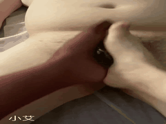 小艾黑丝足交诱惑_丝袜裸足控爱好者视频合集