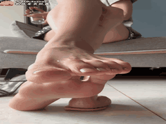 孙圆圆丝袜高跟诱惑_恋足定制福利大放送