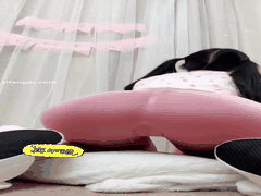 快手网红小软糖极骚骆驼趾诱惑大秀_5