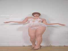 乐乐爱跳舞_透视内衣下的专业骚舞诱惑