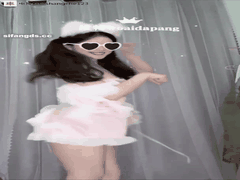 舞蹈专业反差大学生大胖一字马_柔韧身材超诱惑