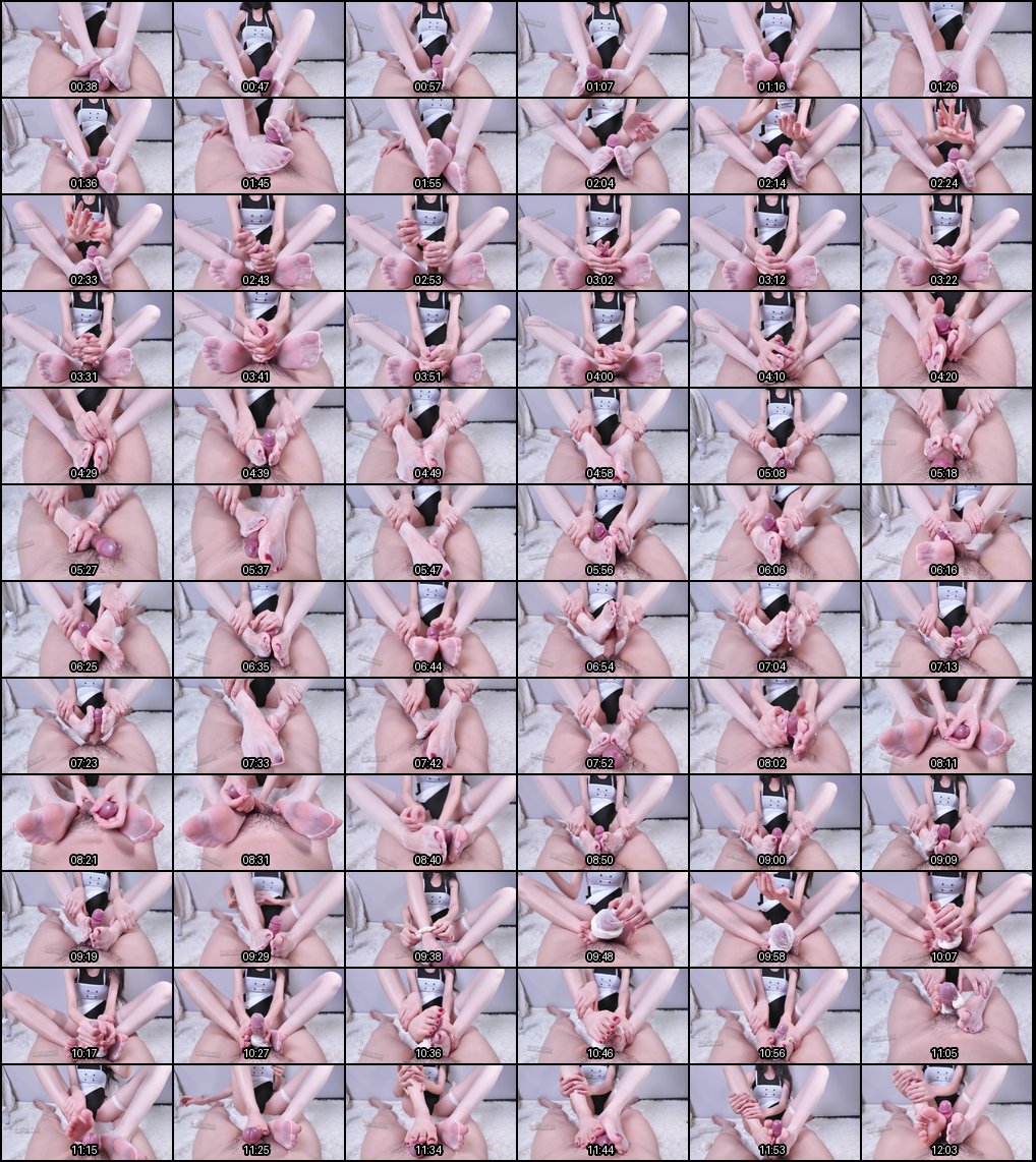 小桃呢白虎贫乳福利姬_丝袜足交自慰诱惑