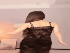 快手百万粉丝饭饭绝版内衣骚舞_摸B高能诱惑重磅流出_东方大美人史上最大尺度_1