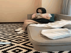 绝美00后抖音主播被大神哄骗啪啪_手脚并用玩弄晶莹淫水 高清720P原版_图集