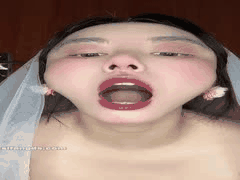 雪bee快手网红主播丝袜裸舞自插骚穴诱人福利