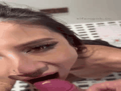 网红凯西小树洞最新流出！露脸道具猛插喷水高潮吞精全记录