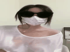 23万粉抖音女神lbb高颜巨乳露脸自慰诱惑秀