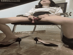 蜜桃酱系列第7集：甜美诱惑直播