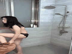 蜜桃酱甜美诱惑：私密会员群独家视频