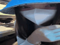 网吧直播大胆露出！nideanbaby热辣表演引爆眼球