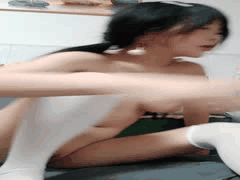 蛋挞吖主播童颜巨乳萝莉小学妹 无套内射道具自慰高潮！纯天然白虎木瓜奶