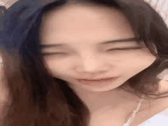 甜奶昔小妲己：火辣白虎校花大奶女神激情啪啪一线天