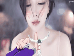 小恩雅网易CC ASMR大尺度合集：乳贴湿身骚舞露点自慰完整版