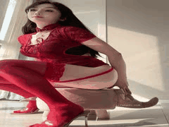 抖音小久红脸娇羞！双穴同框特写超诱惑