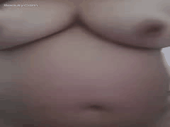 抖音巨乳熟女网红徐妹付费定制：晃荡巨乳迷人眼，肥美小穴肉感十足1