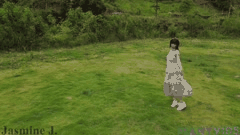 越南美女JasmineJ与KylieNG高画质道具自慰精彩合集_1