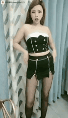 快手范姐丝袜高跟美腿热舞特写抖奶与道具自慰精彩瞬间_2