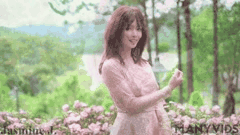 越南美女JasmineJ与KylieNG道具自慰高清精彩合集_1