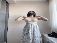 小鲅鱼抖音风热辣自慰裸舞_甩奶插穴大摆锤诱惑