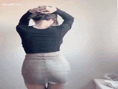 小鲅鱼抖音风自慰裸舞_甩奶插穴大摆锤定制诱惑