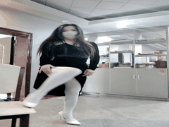 奶瓶福利姬连身丝袜诱惑自慰秀_淫语撩人骚姿百出