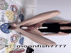 学生萝莉福利姬白丝自慰_震动棒高潮诱惑